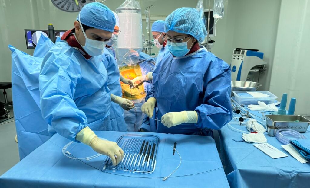 Dr. Ángel David Valdez Vargas